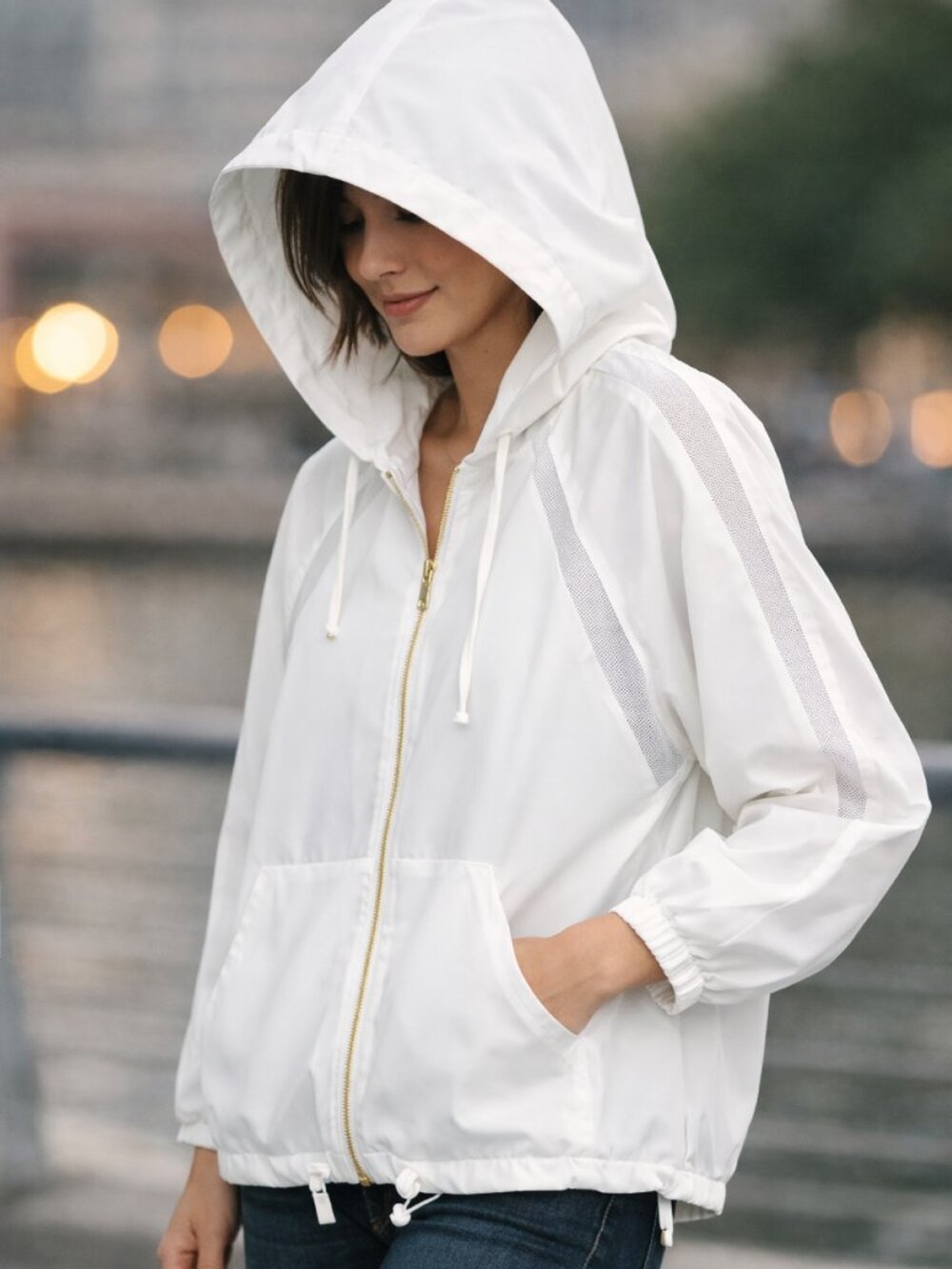 White Lightweight Windbreaker Jacket • Dolman Boxy Oversized • Size M - Picture 15 of 15